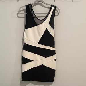 Bebe Black and White Geometric Women's Dress sz large